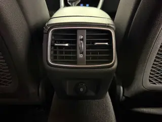 2022 Genesis G70 2.0T
