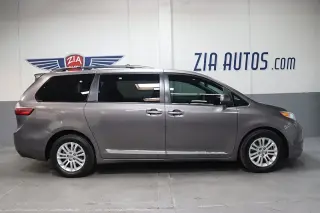 2016 Toyota Sienna XLE