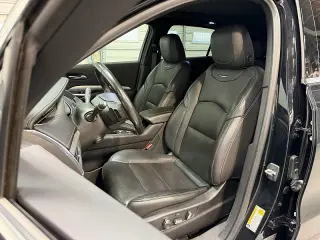 2019 Cadillac XT4 AWD Premium Luxury