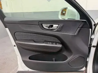 2023 Volvo XC60 CORE