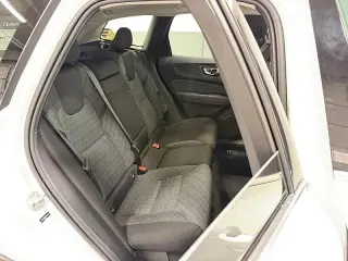 2023 Volvo XC60 CORE