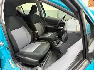 2019 Toyota Prius c LE