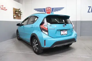 2019 Toyota Prius c LE