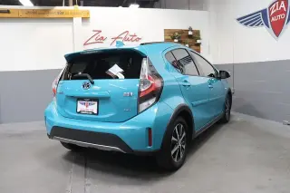 2019 Toyota Prius c LE