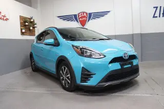 2019 Toyota Prius c LE