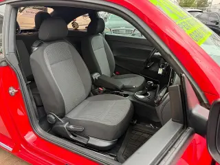 2019 Volkswagen Beetle S