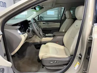 2017 Cadillac XT5 Premium Luxury FWD