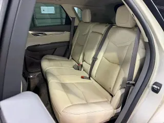 2017 Cadillac XT5 Premium Luxury FWD