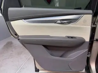 2017 Cadillac XT5 Premium Luxury FWD