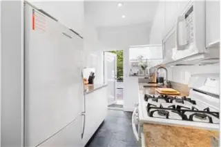Propiedad de alquiler con 1 dormitorio y 1 baño en Miami Beach