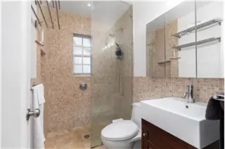 Propiedad de alquiler con 1 dormitorio y 1 baño en Miami Beach