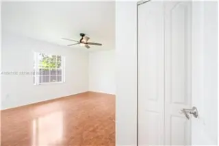 Propiedad de alquiler con 4 dormitorios y 2 baños en Miami