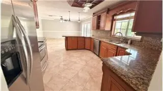 Propiedad de alquiler con 4 dormitorios y 2.5 baños en Miami