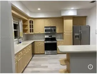 Propiedad de alquiler con 5 dormitorios y 3.5 baños en Miami