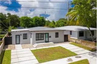 Propiedad de alquiler con 3 dormitorios y 3 baños en Miami