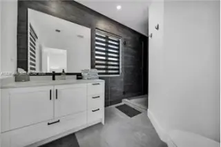 Propiedad de alquiler con 3 dormitorios y 3 baños en Miami