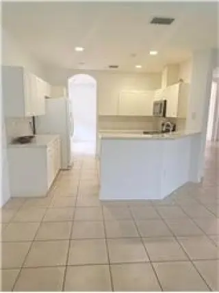 Propiedad de alquiler con 4 dormitorios y 3 baños en Miami
