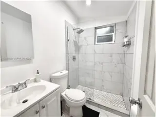 Propiedad de alquiler con 4 dormitorios y 5 baños en Miami