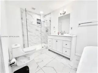 Propiedad de alquiler con 4 dormitorios y 5 baños en Miami