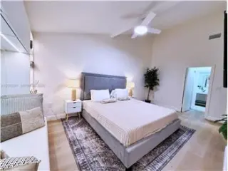 Propiedad de alquiler con 3 dormitorios y 3 baños en Miami