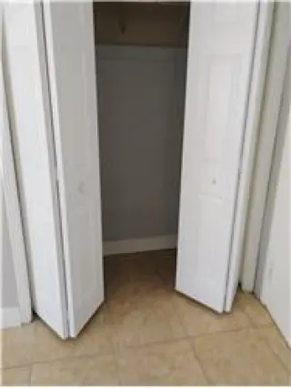Propiedad de alquiler con 1 dormitorio y 1 baño en Dania