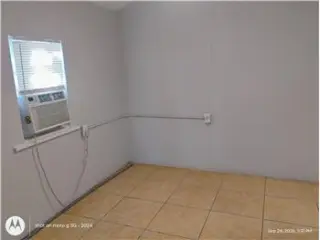 Propiedad en alquiler con 1 dormitorio y 1 baño en Hollywood