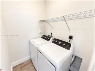 Propiedad de alquiler con 3 dormitorios y 2.5 baños en HOMESTEAD