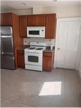 Propiedad de alquiler con 2 dormitorios y 1 baño en Westwood
