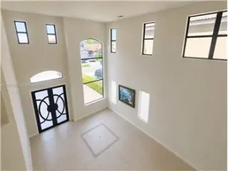 Propiedad de alquiler con 5 dormitorios y 4 baños en Miami