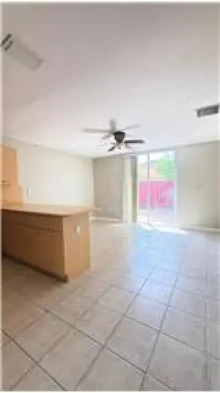 Propiedad de alquiler con 3 dormitorios y 3 baños en Miami