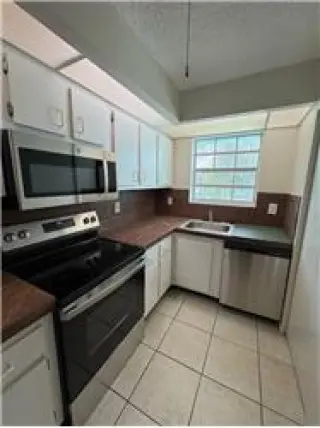 Propiedad de alquiler con 2 dormitorios y 2 baños en HOMESTEAD