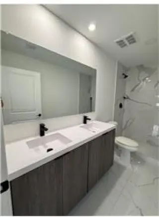 Propiedad en alquiler con 5 dormitorios y 3 baños en FLORIDA CITY