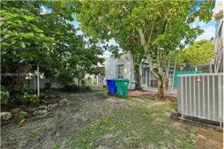 Propiedad en alquiler con 2 dormitorios y 1 baño en MIAMI
