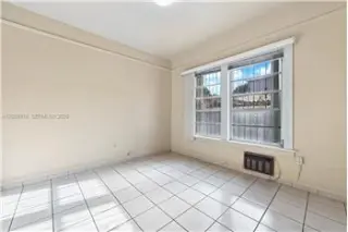 Propiedad en alquiler con 2 dormitorios y 1 baño en MIAMI