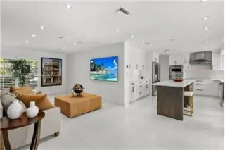 Propiedad de alquiler con 3 dormitorios y 2 baños en CORAL GABLES