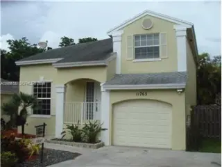 Propiedad de alquiler con 3 dormitorios y 2.5 baños en MIAMI