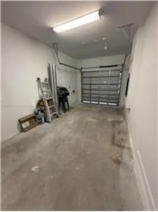 Propiedad de alquiler con 3 dormitorios y 2.5 baños en Homestead