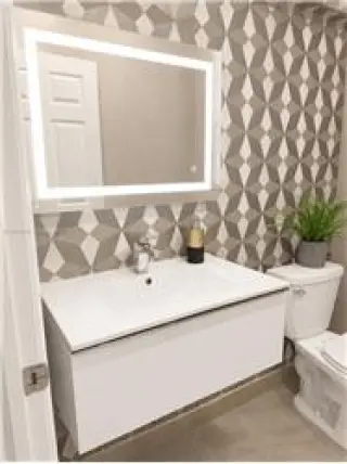 Propiedad en alquiler con 4 habitaciones y 3.5 baños en Hialeah