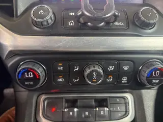 GMC Acadia 2020 SLT 4dr SUV