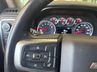 Chevrolet Silverado 1500 2021 4x4 RST 4dr Crew Cab 5.8 ft. SB