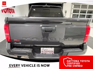 Toyota Tacoma 2025 4x4 SR5 4dr Double Cab 5.0 ft SB