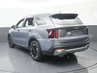 Kia Sorento 2024 S 4dr SUV