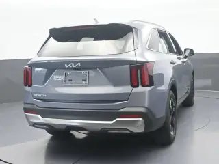 Kia Sorento 2024 S 4dr SUV