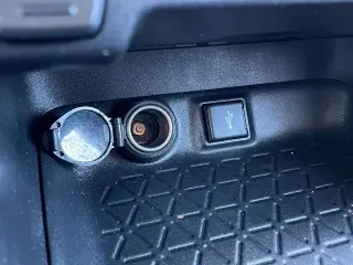 Toyota RAV4 Híbrido 2021 AWD LE 4dr SUV