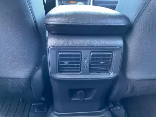 Toyota RAV4 Híbrido 2021 AWD LE 4dr SUV
