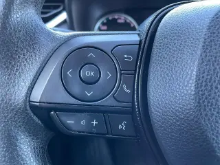 Toyota RAV4 Híbrido 2021 AWD LE 4dr SUV