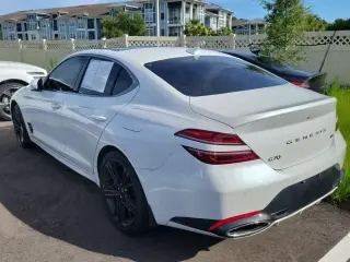 Genesis G70 2025 3.3T Sport Prestige 4dr Sedán