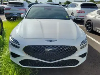 Genesis G70 2025 3.3T Sport Prestige 4dr Sedán