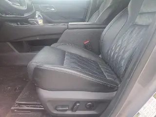 Nissan Rogue 2025 Platinum 4dr Crossover