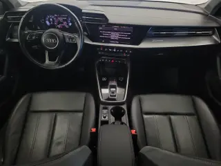 Audi A3 2023 Premium 40 TFSI 4dr Sedán